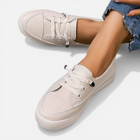 Lace-Up Low Top Trainers – ModClo, view 2