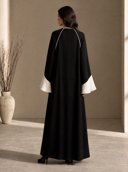 Women's Pleated Contrast Sleeve Dress – ModClo