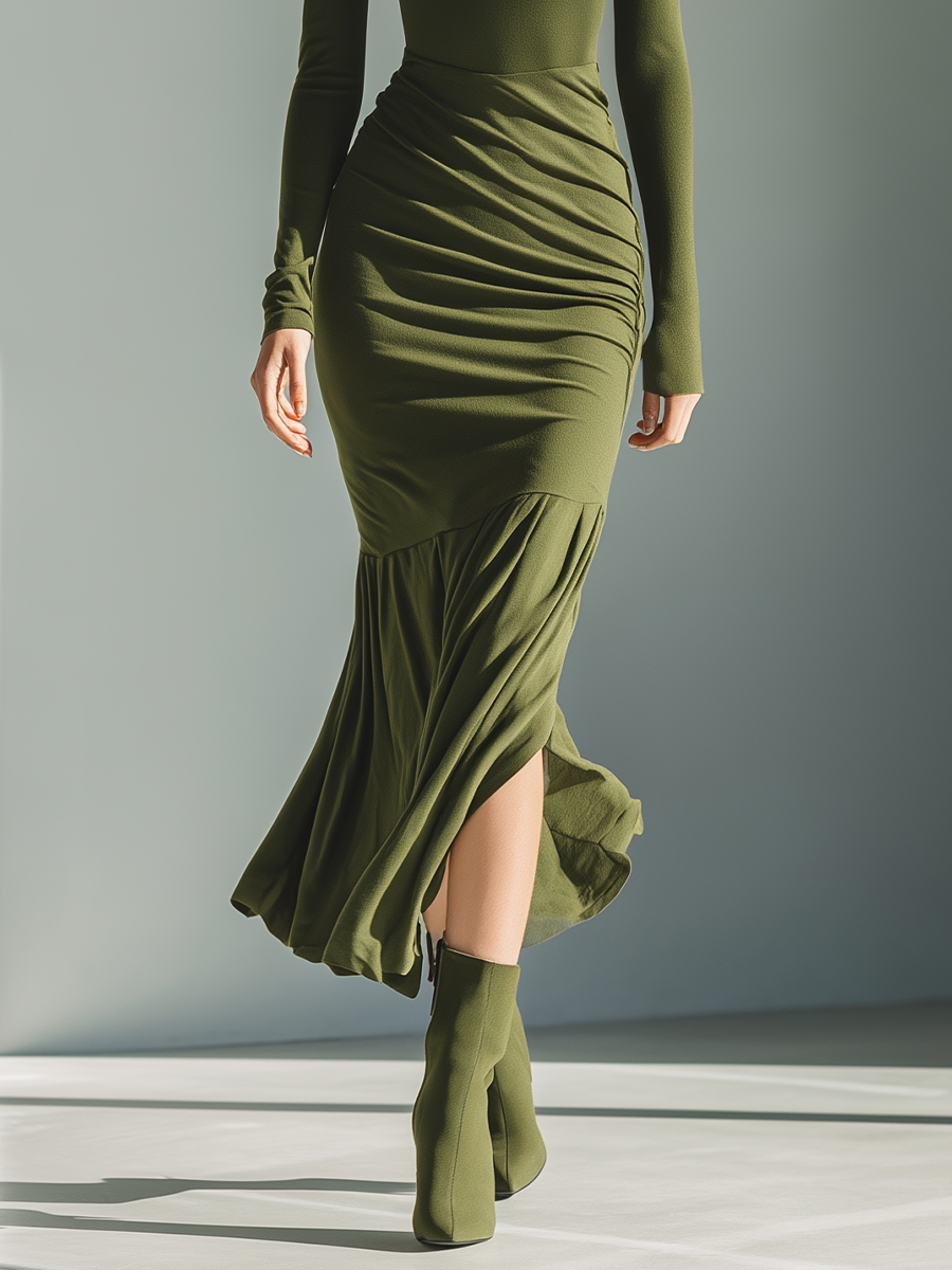 Women's Green Knit High Neck Pleated Maxi Dress – ModClo