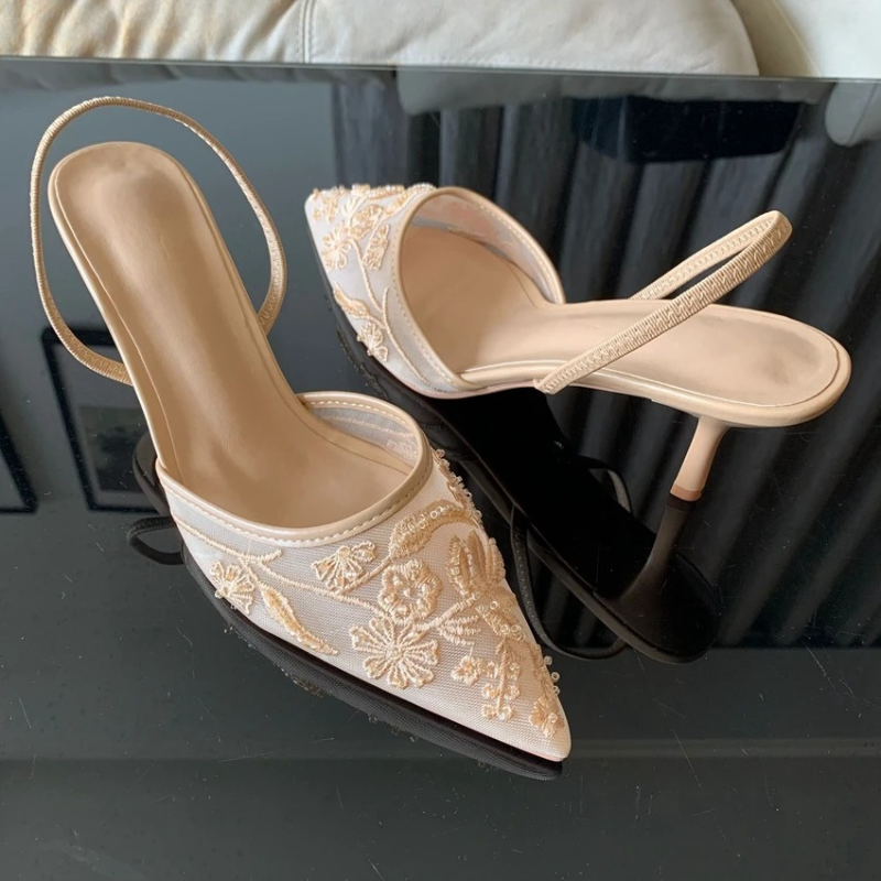 Women's Kitten Heel Slingbacks