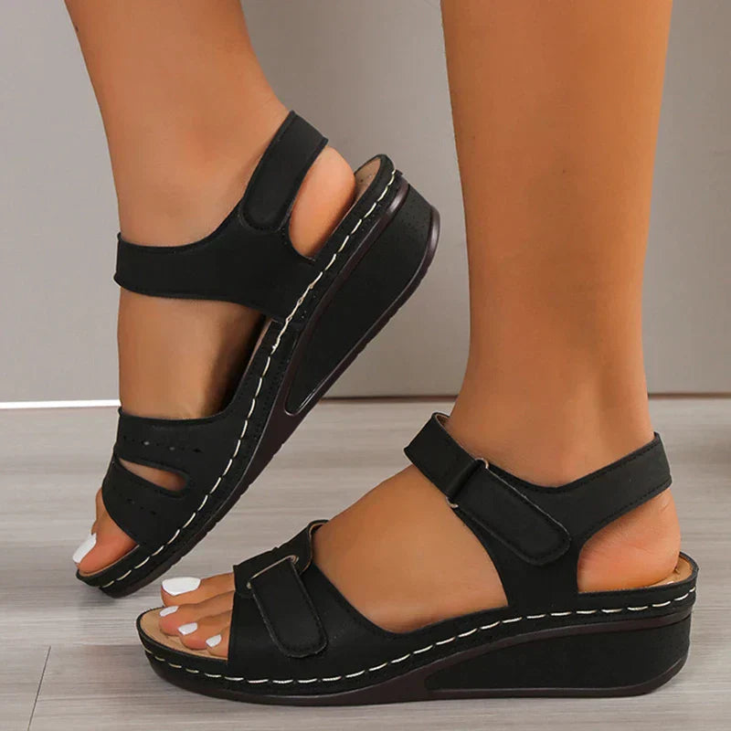 Stylish Women's Orthopedic Sandals for Summer - Comfortable and Elegant Women's Orthopedic Sandals with Adjustable Fit 2