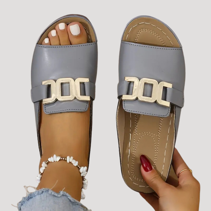 Women’s Comfort Buckle Slide Sandals 7