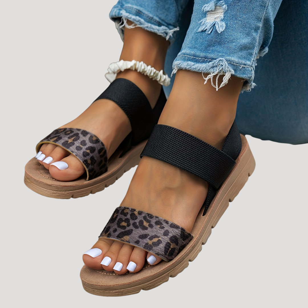 Women’s Comfortable Leopard Print Cross Strap Flat Sandals 5