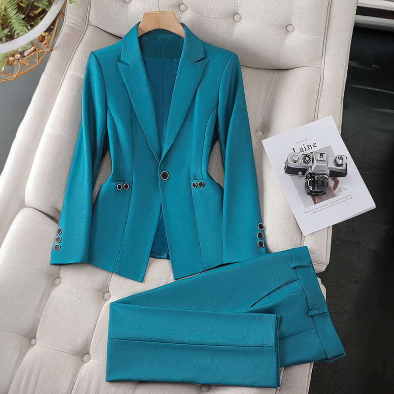 L'aurablend™ Elegant Blazer Set