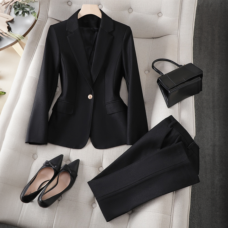 L'infinitté Elegant Blazer Set