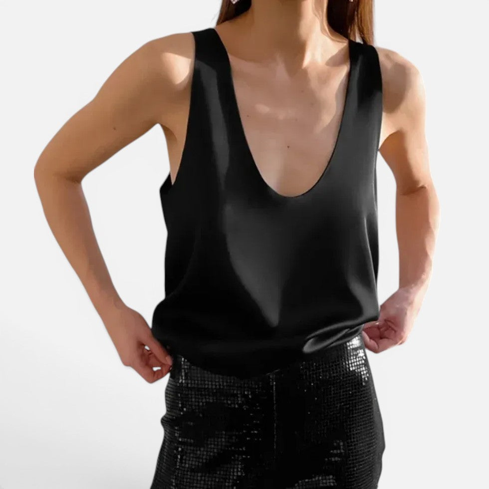 Sleeveless Deep V-Neck Loose Fit Top – ModClo, view 6