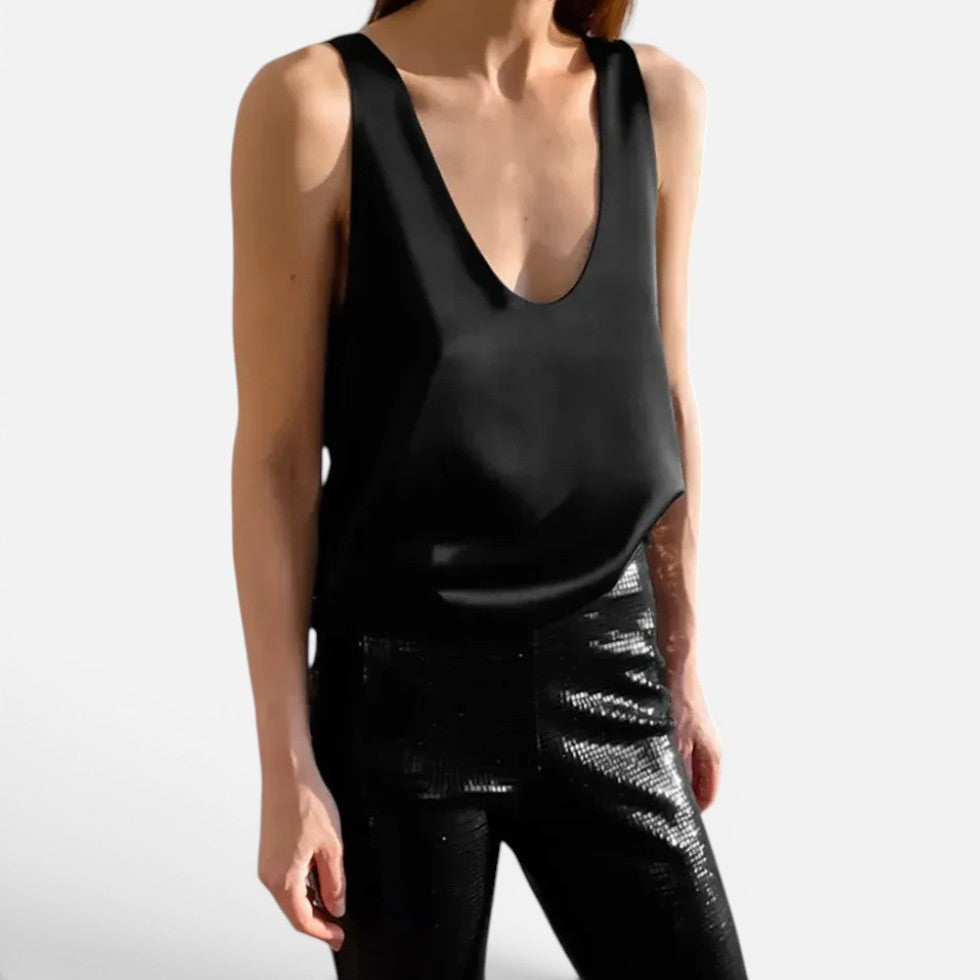 Sleeveless Deep V-Neck Loose Fit Top – ModClo, view 5