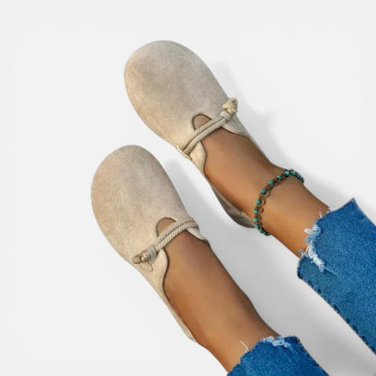 Round Toe Slip-On Flats – ModClo, view 3