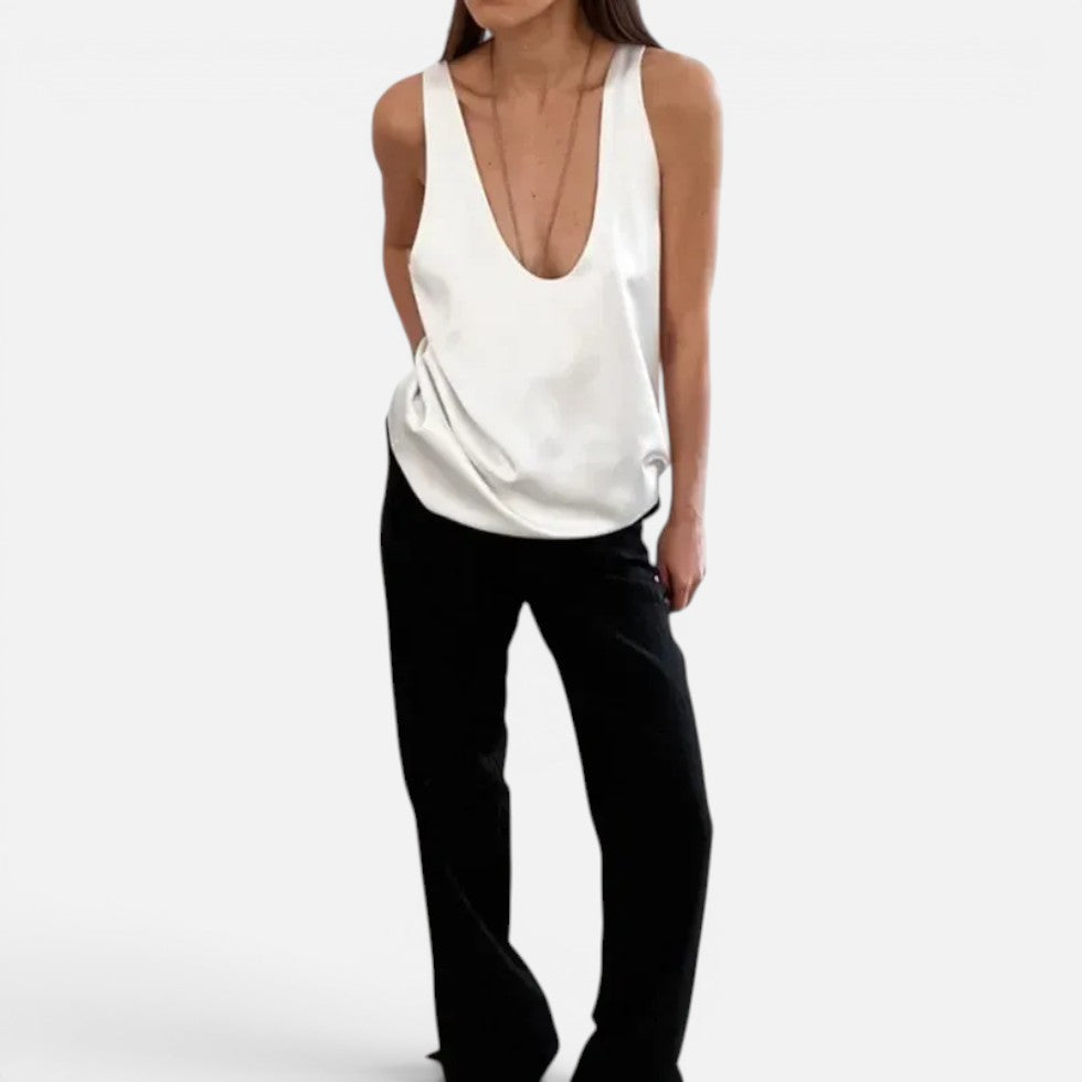 Sleeveless Deep V-Neck Loose Fit Top – ModClo, view 2